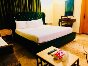 Blue Moon Residency Jinnah Super
